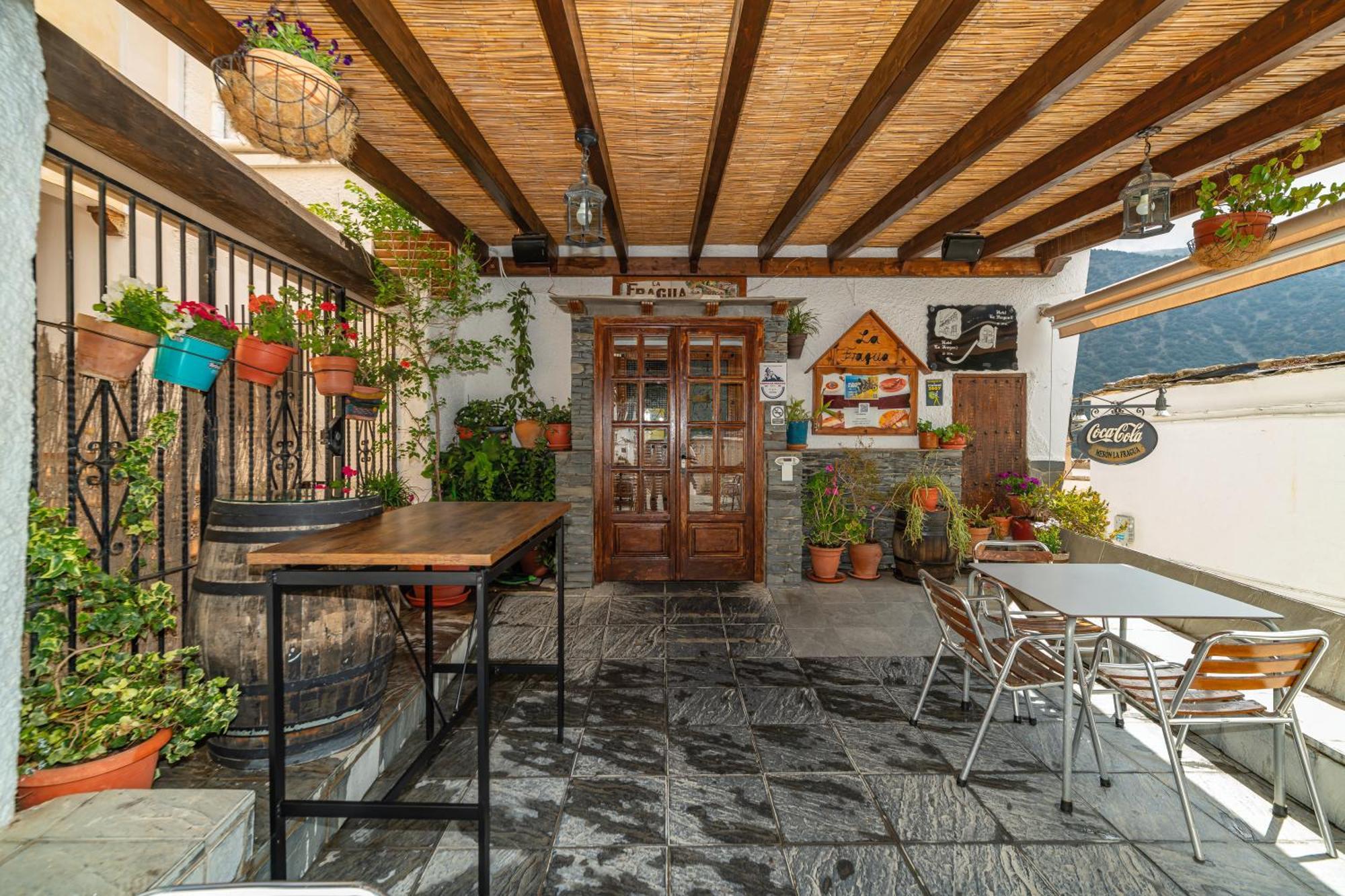 Hotel La Fragua I Тревелес Екстер'єр фото