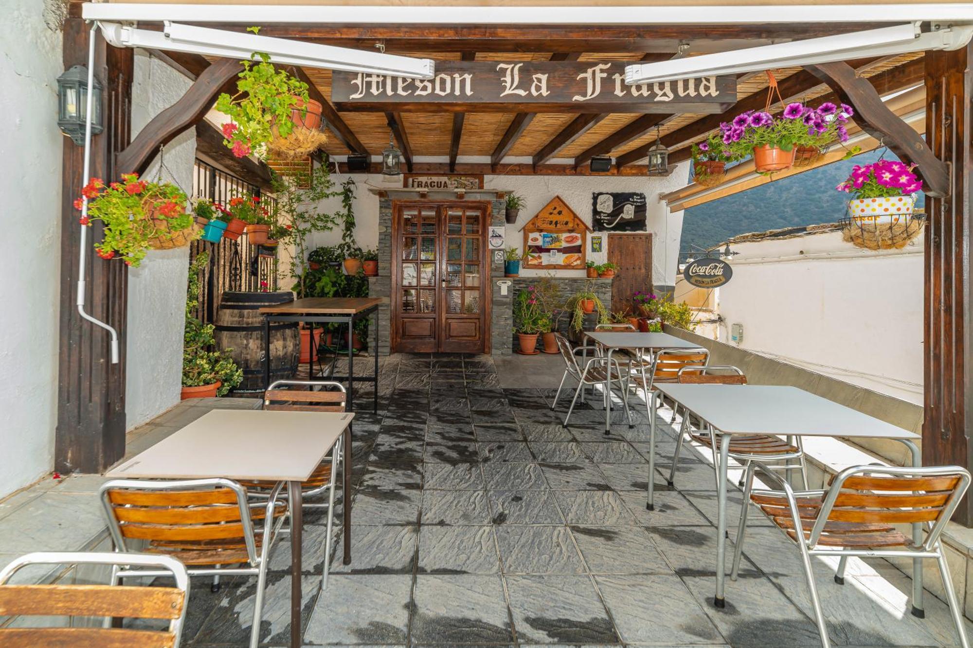 Hotel La Fragua I Тревелес Екстер'єр фото