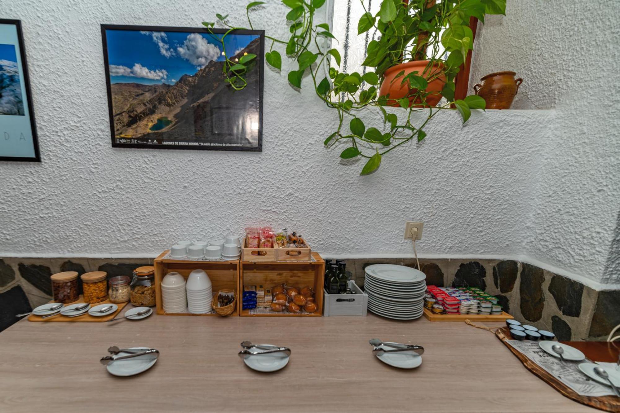 Hotel La Fragua I Тревелес Екстер'єр фото
