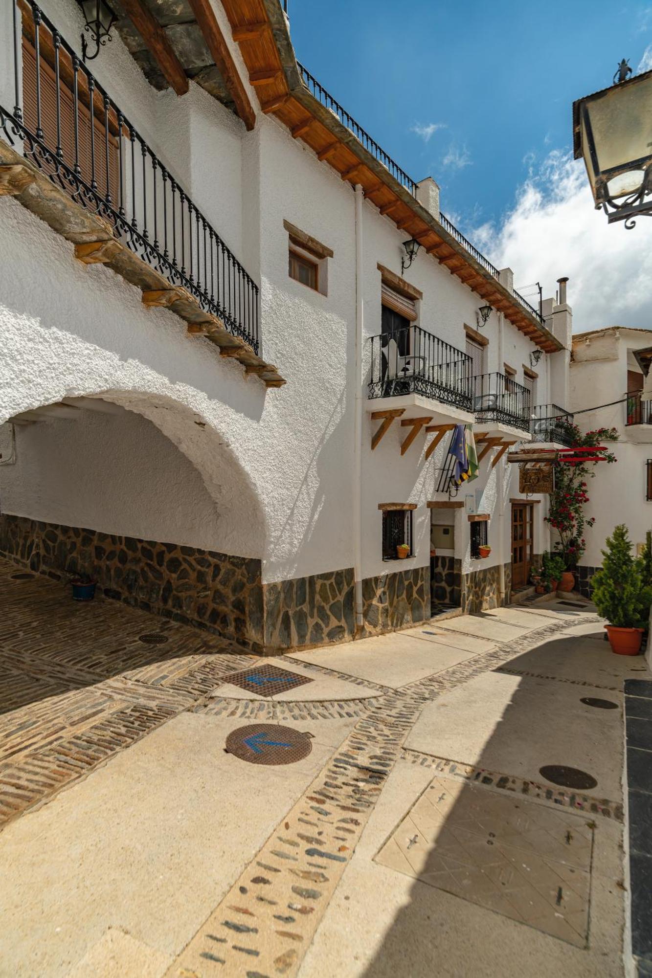 Hotel La Fragua I Тревелес Екстер'єр фото