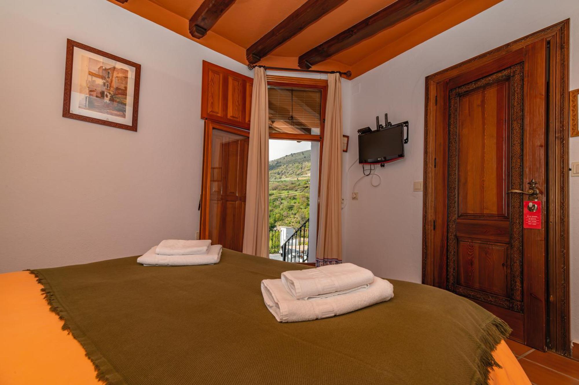 Hotel La Fragua I Тревелес Екстер'єр фото